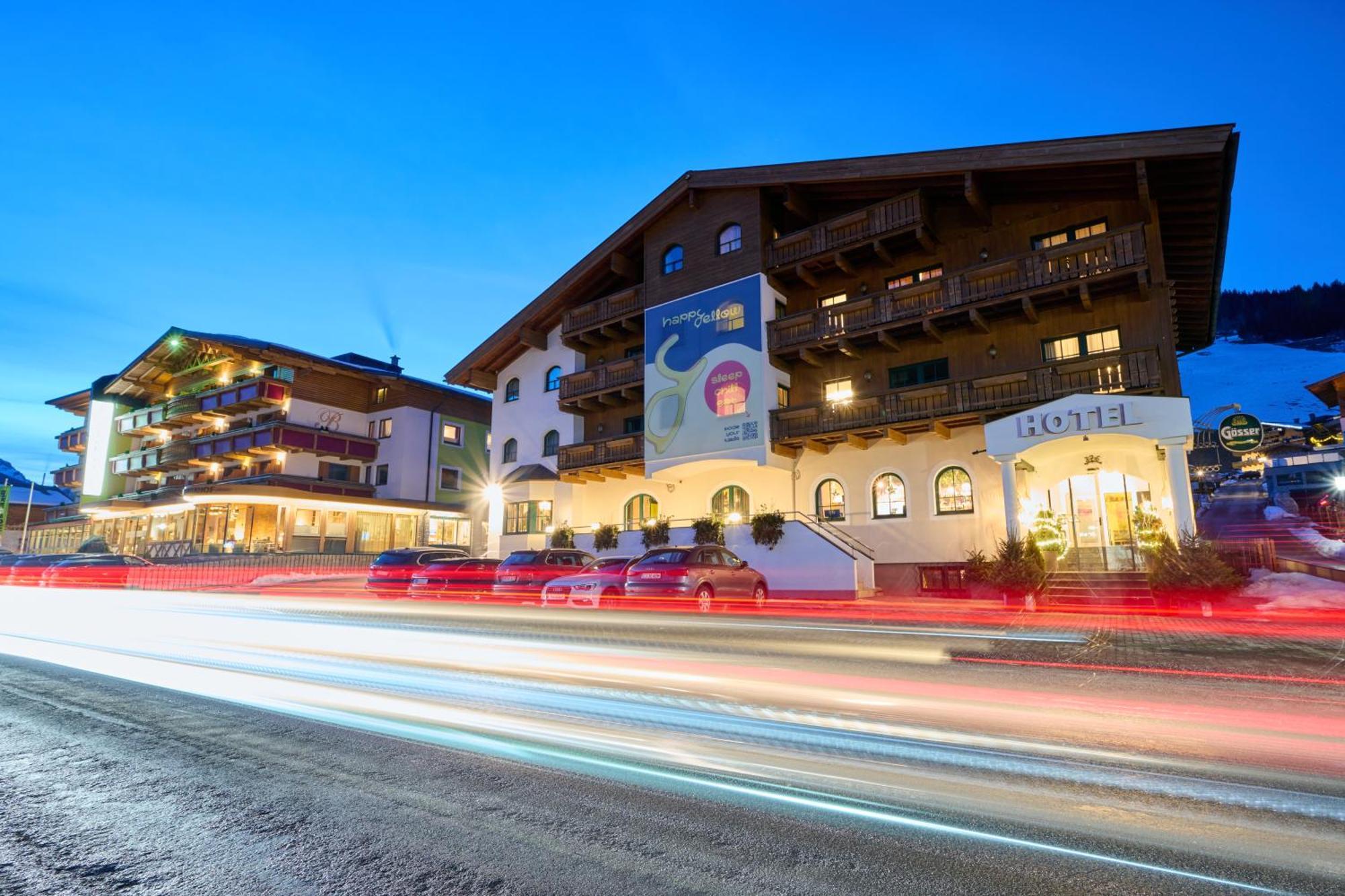 Happyellow Boutique House Saalbach-Hinterglemm Esterno foto