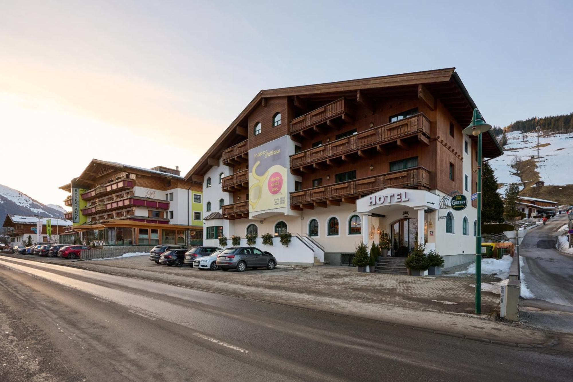 Boutique House Happyellow Saalbach-Hinterglemm Esterno foto